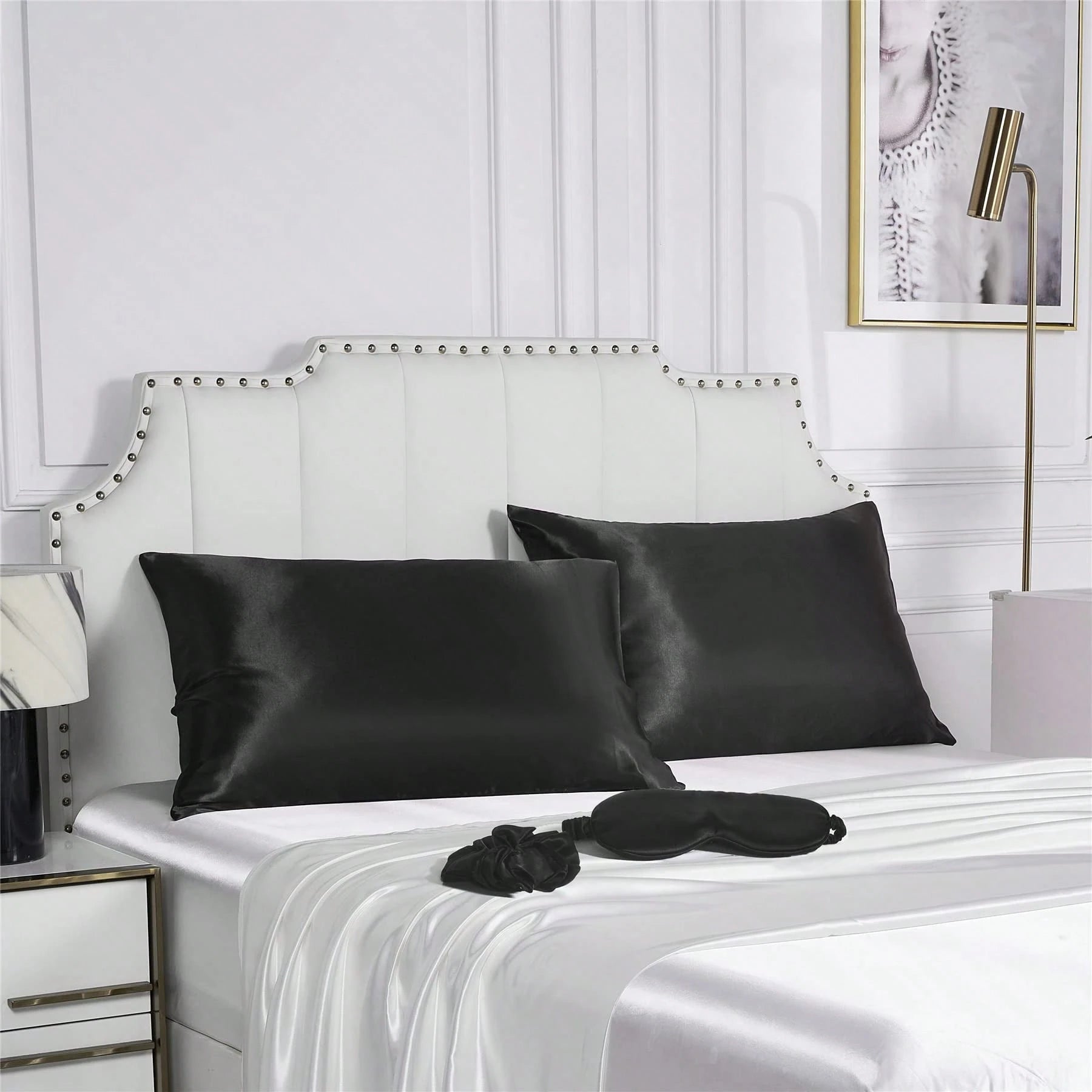 Silviy Satin Pillowcase