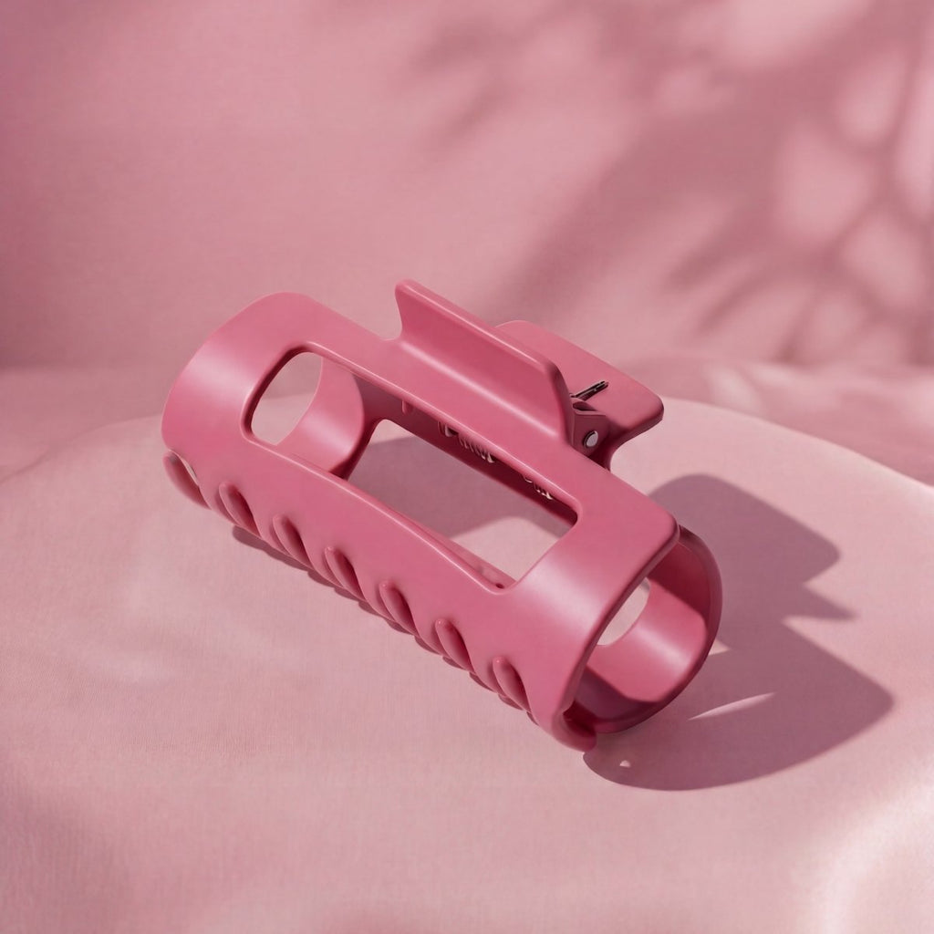 The Silviy Hair Essentials Set + Free Facial Ice Roller + Free Flexible Claw Clip - Silviy